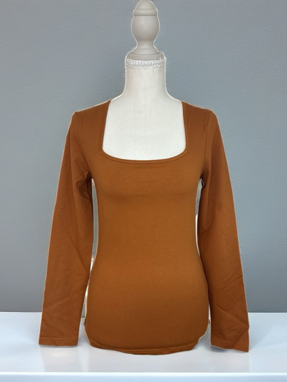 Women's Square Neck Long Sleeve Top - Rust